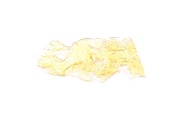 Plushberry Strain Shatter - Hybrid
